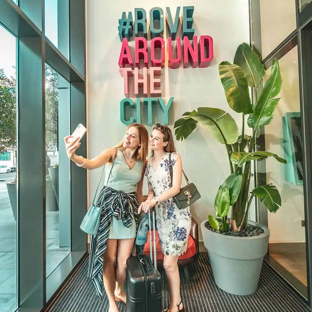 ROVE-AROUND-THE-CITY