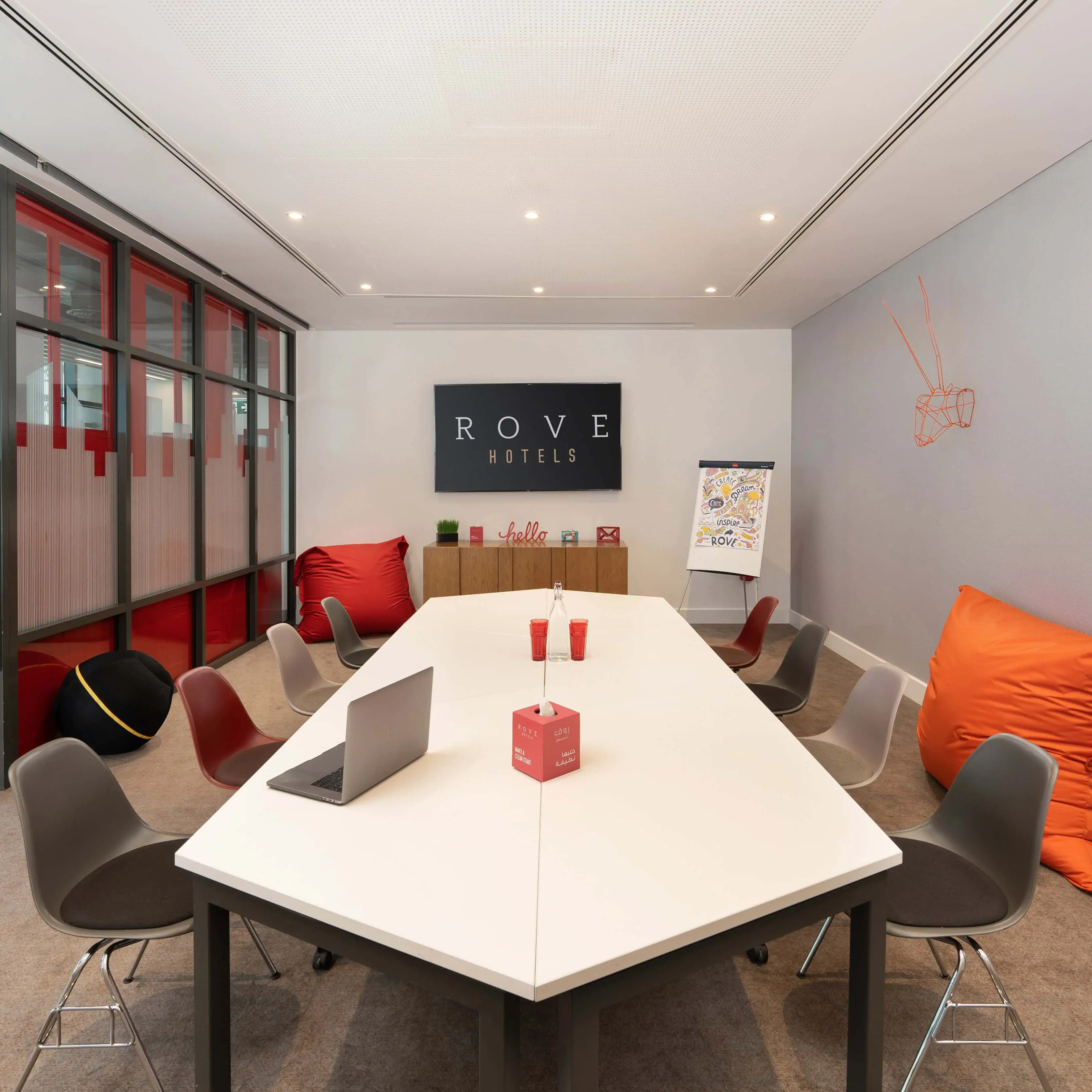Boardroom-meeting-space-dubai-rove - Mobile.jpg - Rove Hotels